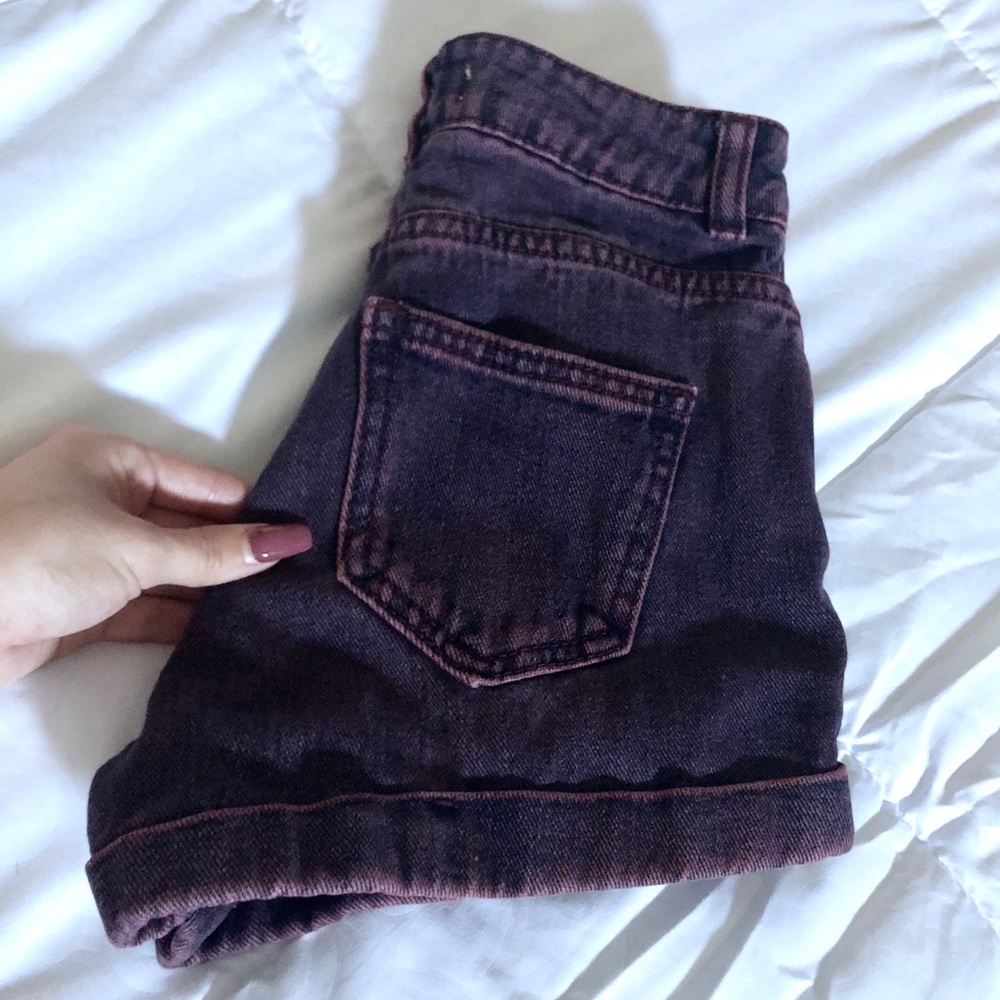 Bullhead | High Rise Mom Shorts - Picture 2 of 3